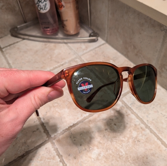 Vuarnet Sunglasses - Made in France LUXURY retail,$300 - Picture 2 of 8